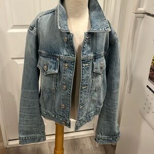 Hudson short length vintage look jean jacket size xs. Washed out color.